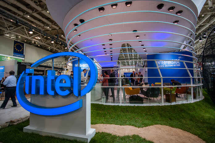 Intel Corporation Gains Over 4%, Is Now the Time to ...
