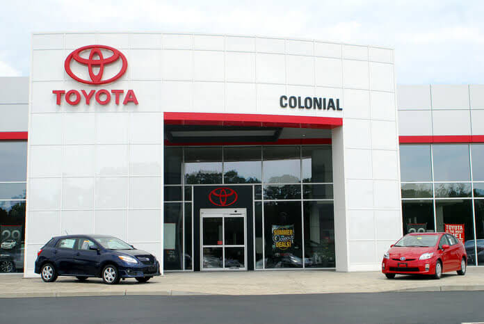 Toyota Agrees to California’s Strict Emissions...