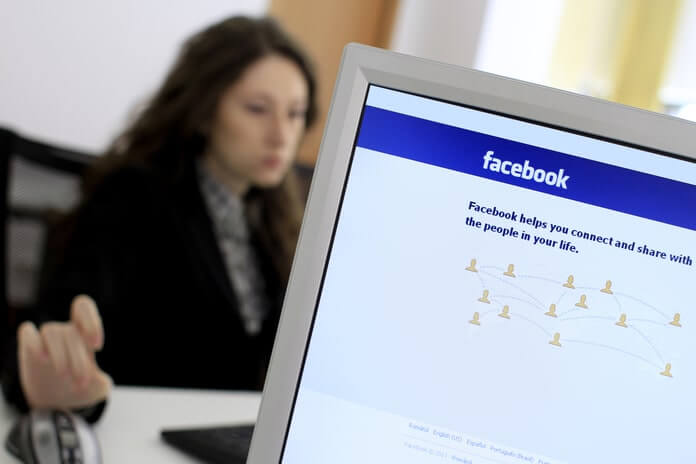 how to post a press release on Facebook
