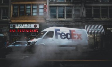 FedEx Corporation (FDX Stock) Is a Trending Stock: F...