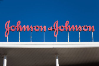 JNJ Stock Fell as Long-Term Ulcerative Colitis Therapeutic Effects Were Highlighted.