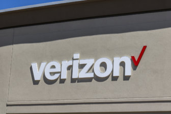 Verizon Stock: What to Watch for in Verizon Earnings: Can It Stop Subscribers From Leaving