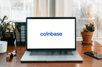 What Caused Today’s Drop In Coinbase Stock Price? Problems With FTX and USDC Are Causing Concern