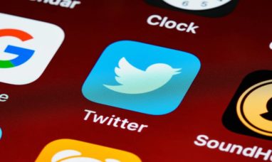 A Court Has Ruled That Twitter Must Inform Former Em...