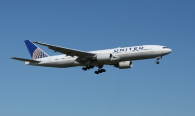 United Airlines Stock Drops as CEO Reveals a Tentati...