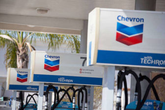 Chevron Stock Rises on an Attractive Repurchase Plan; Dividend Yield Exceeds Exxon