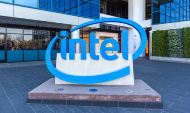 Intel Stock Rose as CEO Says Italy ‘Still in the Gam...