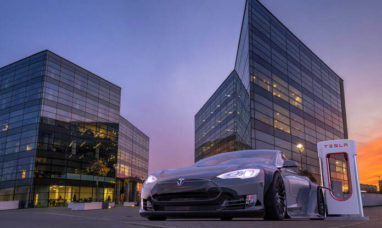 Tesla Stock Rallies After Q4 But Headwinds Remain