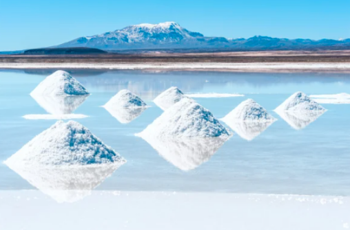 4 GM and Lithium Americas Strike $650M Deal to Develop Largest Known Lithium Mine in the US