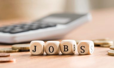 Job Market: US Jobless Benefits Claims Decreased Las...
