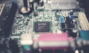Intel Stock Is the Best Performer Among Chipmakers a...