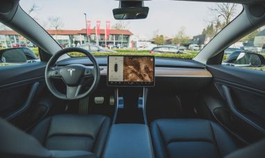 Tesla Stock Has Just Received the 7th Analyst Downgr...