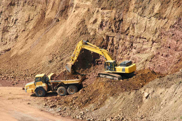 17 2 Filo Mining Expands Bonita Over 200m East with 1,365m at 0.42% CuEq; Reports 1,363m at 0.77% CuEq in Aurora