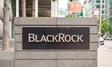AUM Expansion Set to Bolster BlackRock’s Reven...