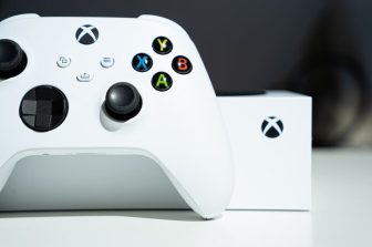 Microsoft Plans to Close Xbox 360’s Online Store in the Coming Year