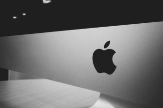 Apple Stock 2025 Outlook: Will It Maintain Its Dominance?