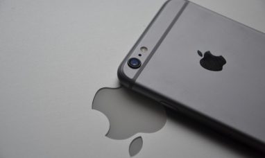 Apple Plans Slimmer iPhone Release for 2025