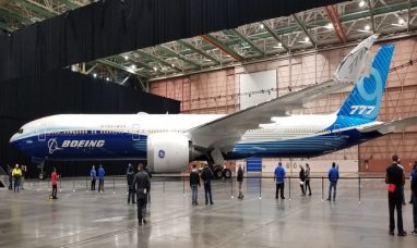 Boeing Predicts 2024 Cash Burn Due to Slow Deliveries