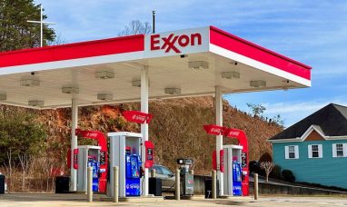Illinois Treasurer Urges Votes Against Exxon Execs A...