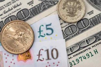 Pound Hits Two-Year High Against US Dollar