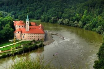 Liyang Granary: Witnessing the Millennium Splendor of the Grand Canal and Xunxian County