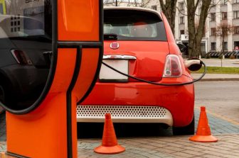 6.444 Billion RMB: China Sees the Largest Commercial Vehicle Financing Deal in Five Years