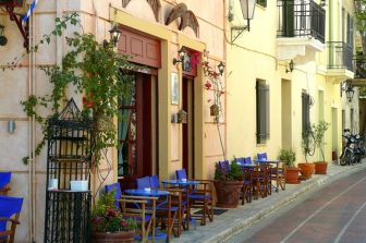 JOHNNIE WALKER VAULT OPENS THE DOOR TO A NEW ERA OF LUXURY SCOTCH WHISKY