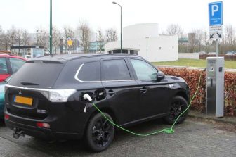 Century of Innovation Celebration: Chrysler Brand Reveals Chrysler Pacifica 100th Anniversary Edition, Hosts Chrysler Historical Vehicle Drive on Detroit’s Belle Isle