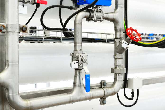 aa599fea2b1afac30a0754bc5f9bddac EU Companies Brace for Tariff Impact