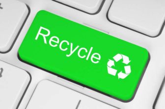 Canada Drives Innovative Technology to Reduce Emissions From Commercial Transportation Fleets