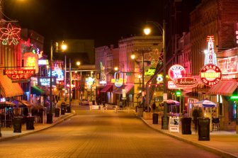 New Yorkers immerse in incredible Shanghai culture