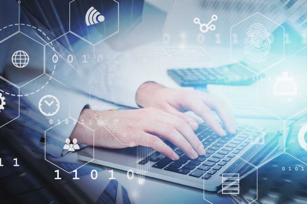 df66f7455ee5ca3045e8c0627efc026a AI Stock Surpasses Palantir's Benchmark