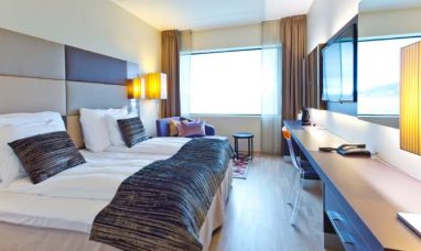 Ontario Lottery and Gaming Corporation – EVENING LOTTERY WINNING NUMBERS – Dec. 18, 2025