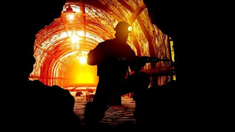 777bc9282d6e7a4169c103afa757c3c1 Thesis Gold Files Pre-Feasibility Technical Report for the Lawyers-Ranch Gold-Silver Project