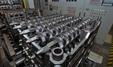 Toyota Achieves Record Hybrid Sales