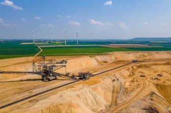 Wheaton Precious Metals Announces Leadership Evolution: Haytham Hodaly Appointed President and CEO, Randy Smallwood to Become Chair of the Board