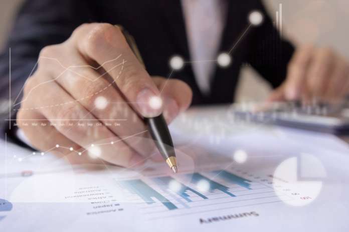 c1f22b7e526edb8c5b71ed99ba0d545f 1 Valuing Insurance Companies Effectively