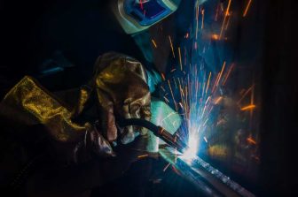 Caterpillar Q1 Earnings Soar Amid Strong Demand