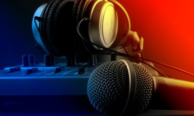 Higgsfield Launches Industry-First Crowdsourced AI TV Pilot Where Influencers Become AI Film Stars