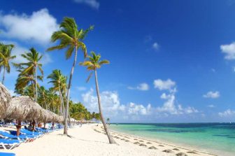 Extreme heat and geo-political tensions result in UK holidaymakers putting safety first this summer – according to  AllClear Travel Insurance