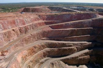 Traction Uranium Announces Closing of Non-Brokered Flow-Through Private Placement