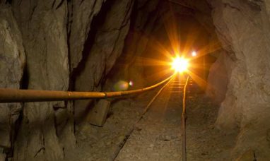 Discovery Reports Positive Drill Results at Key Grow...