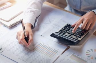 Upward adjustment of expectations for 2026